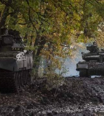 Ворог наступає на кількох напрямках, а ЗСУ відбили 12 атак: карта бойових дій на 3 листопада