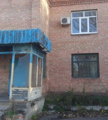 Унаслідок ворожих обстрілів Донеччини пошкоджені приватні будинки і електромережі