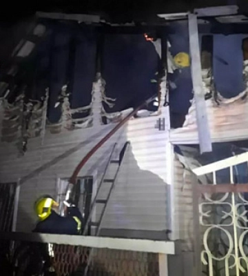 Спасатели ликвидировали пожар в жилом доме в Кривом Роге