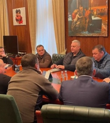 В ОП анонсували жорсткіші обмеження електроенергії в центральних областях України