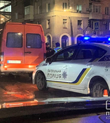 У Кривому Розі сталась ДТП з мікроавтобусом