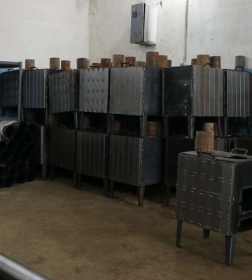 Мерія Дніпра передала підрозділам ЗСУ 150 буржуйок 