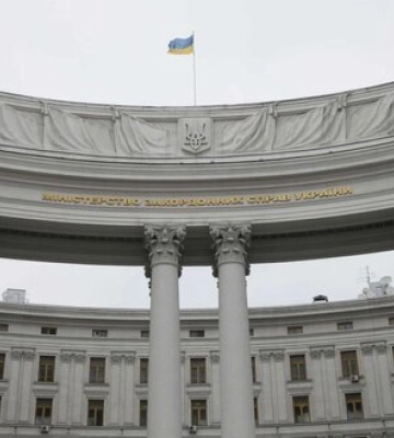 Росія депортує українських громадян з Херсонської та Запорізької областей, - МЗС
