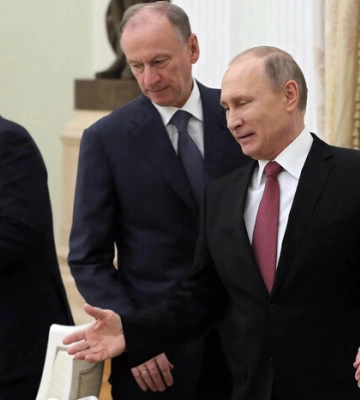 The Times назвало прізвища росіян, які переконали путіна вторгнутися в Україну
