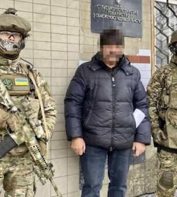 Депутат на Харківщині допомагав окупантам вивозити українське зерно до РФ, - СБУ