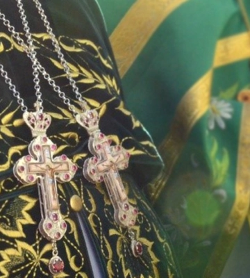 Священникам МП потрібно заборонити брати участь в офіційних заходах, – волинський депутат