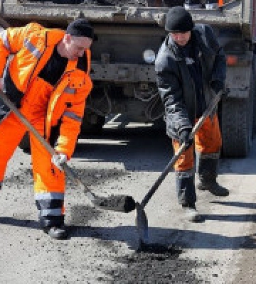 Ямковий ремонт Броварського проспекту обійдеться в 25 млн гривень