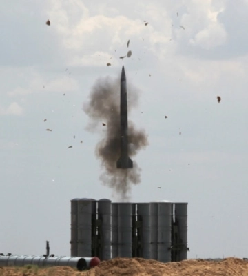 Армія РФ вночі завдала ракетного удару по Запорізькому району – Старух