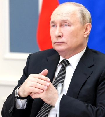 Тих, хто мешкає у Херсоні, треба прибрати — Путін