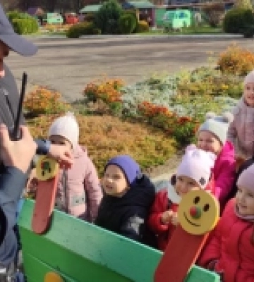 Луцькі поліцейські провели пізнавальну зустріч в дитячому садочку