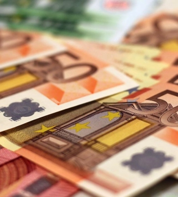 Єврокомісія офіційно пропонує надати Києву в 2023 році до 18 млрд євро макрофіну
