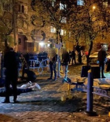 В Ровно на детской площадке взорвали гранату: есть пострадавшие, детали