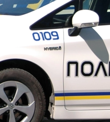 Експоліцейську на Харківщині затримали за роботу в окупаційній «народній міліції»