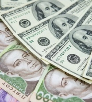 Коли долар коштуватиме 40 гривень: аналітики дали прогноз