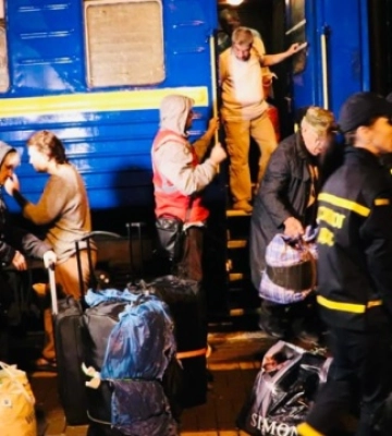 За добу із тимчасово окупованих територій Запорізької області евакуювали 97 людей