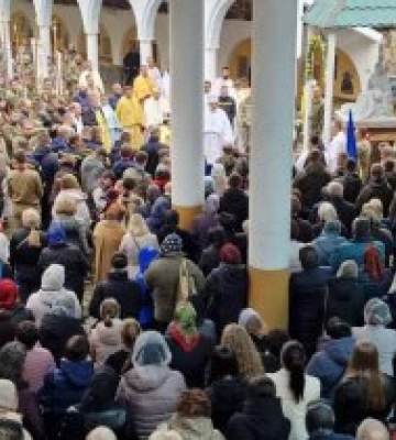 На Закарпатті прикордонники долучилися до прощі