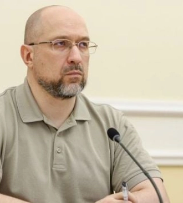 В Уряді розказали, які зарплати у жовтні отримали прем’єр Шмигаль та міністри