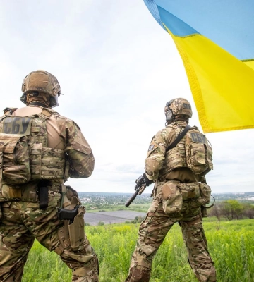 Специ СБУ одним ударом спопелили три російські БМП