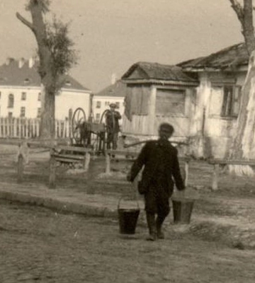 Відро води по дві копійки. Як колонки рятували лучан