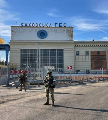 "Енергоатом" вивчає вплив можливого підриву дамби Каховської ГЕС на безпеку ЗАЕС