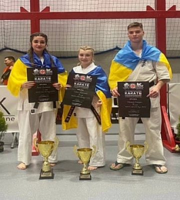 Криворожские каратисты заняли призовые места на открытом Чемпионате Европы