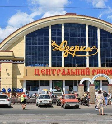 Кому став на заваді магазин штор біля &quot;Озерки&quot;. Відео