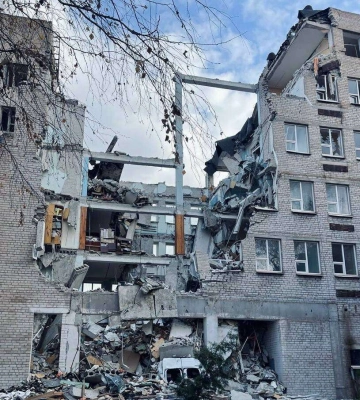 Політики з Польщі оглянули руйнування на Дніпропетровщині