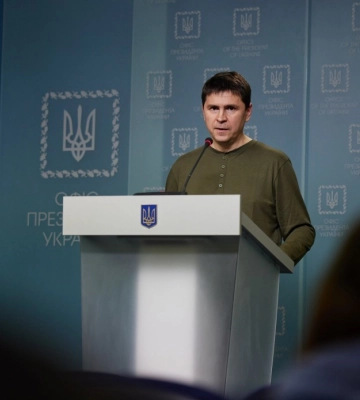 Подоляк відреагував на планомірний обстріл військами рф Херсона