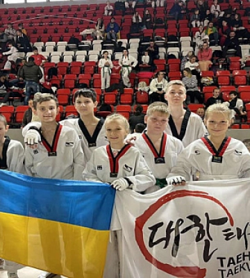 Криворізькі спортсмени здобули нагороди на Міжнародному турнірі з тхеквондо