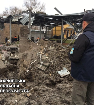 Прокуратура: в Купянске и Волчанске враг обстрелял дома, а в Двуречной — ферму