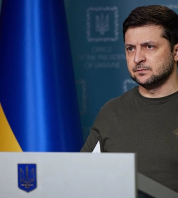Зеленский об отступлении оккупантов из Херсона: наши эмоции должны быть сдержанными
