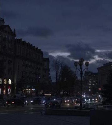 На Київщині та ще у 6 областях завтра планово відключатимуть світло