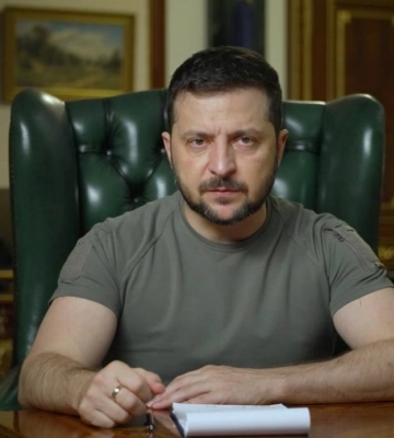 Зеленский заявил об информационной операции РФ в Херсоне: чего добивается враг