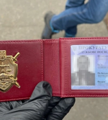 На Кіровоградщині прокурор продавав ухилянтам свідоцтва про інвалідність