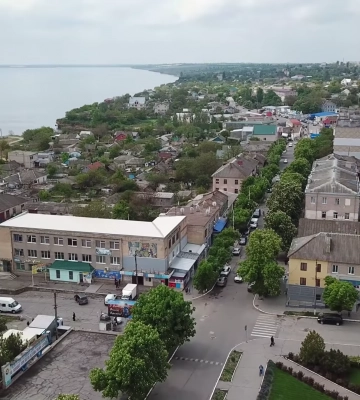Зеленський утворив ряд військових адміністрацій у Харківській та Херсонській областях