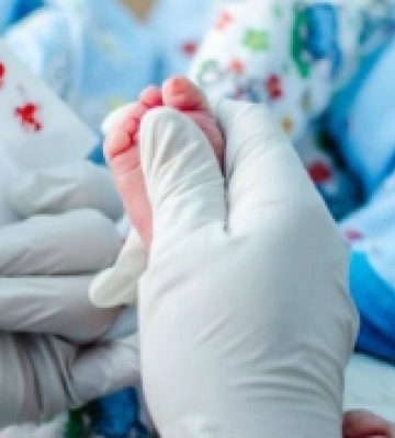 У лікарні на Рівненщині новонародженим можна зробити скринінг на 21 рідкісне захворювання