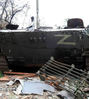 Окупанти у Херсоні спалювали тіла своїх загиблих військових на сміттєзвалищі, – The Guardian