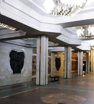У Харкові зупиняли рух у метро (оновлено)