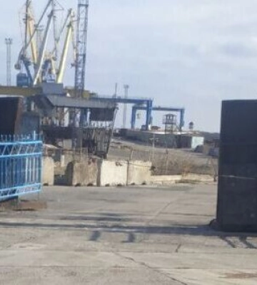 В порт Мариуполи вошли первые корабли оккупантов с грузом двойного и военного назначения, - Андрющенко. ФОТО