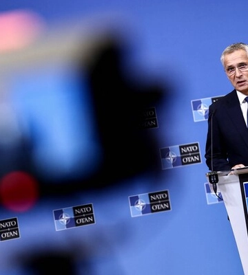 Столтенберг: Попередньо, по Польщі вдарила ракета української ППО, але винна в цьому Росія