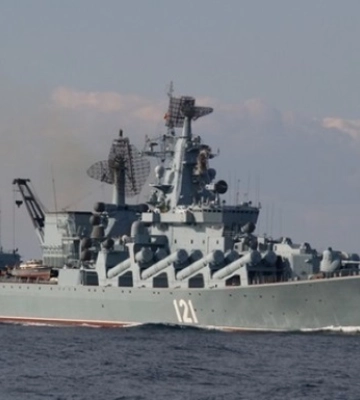 Військкомат Санкт-Петербурга відправив повістку безвісти зниклому коку крейсера &quot;Москва&quot;