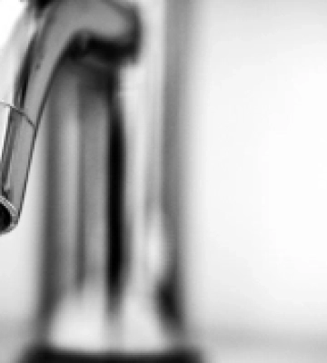 У Сарнах прорвало найстарішу мережу водопостачання
