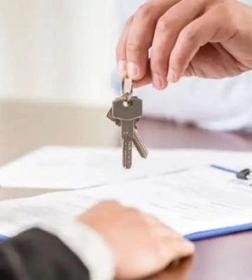 У Києві подружжя шахраїв намагалося продати квартиру померлої жінки