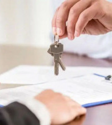 У Києві подружжя шахраїв намагалося продати квартиру померлої жінки