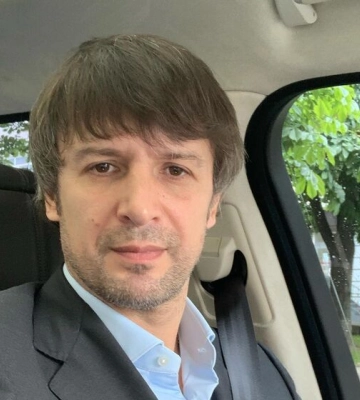 Шовковский показал, как готовит кофе при отключении света