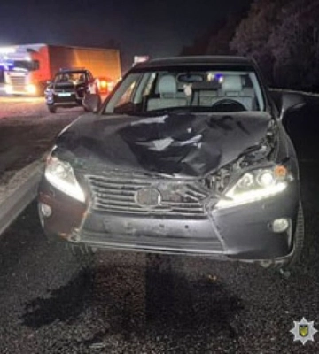Водій Lexus на смерть збив 19-річного пішохода на Хмельниччині
