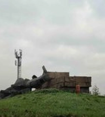 В Ужгороде снесли памятник советским &quot;освободителям&quot;: видео