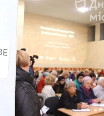 Дніпро доєднався до Всеукраїнського радіодиктанту національної єдності