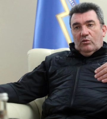 Величезна територія Херсонщини замінована росіянами — Данілов