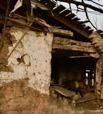 Рашисти обстріляли Нікопольщину із &quot;Градів&quot;, влучили у будинок, загинув мирний житель, - ОВА. ФОТО